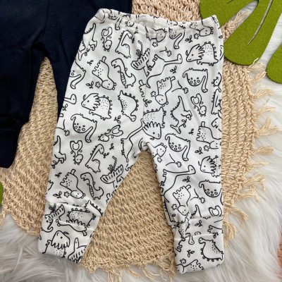 Kit 3 Calças - Dinos, Preto e Carrinhos - Preto, Off White e Azul Jeans